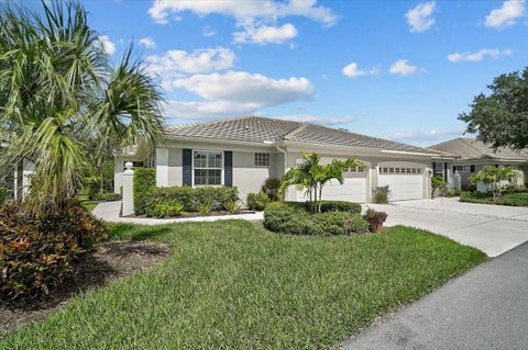 Photo of 1631 Monarch Drive #1631, Venice, FL 34293 (MLS # A4700063)
