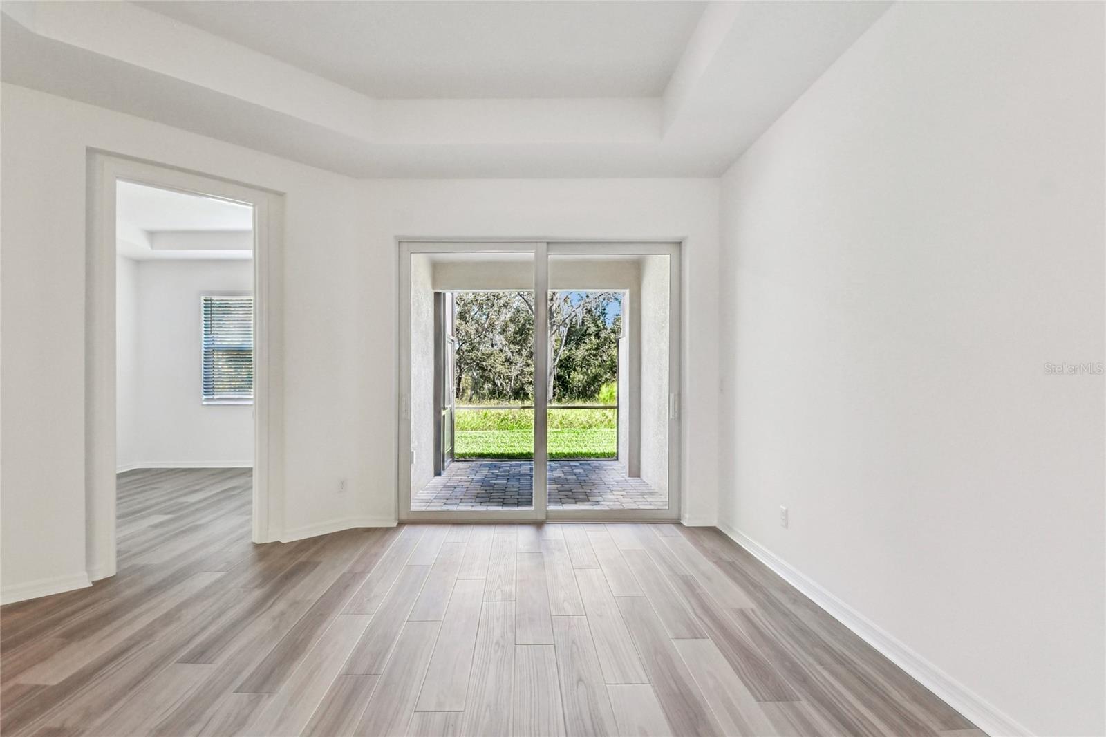 SWEETWATER VILLAS AT LAKEWOOD RANCH - Residential