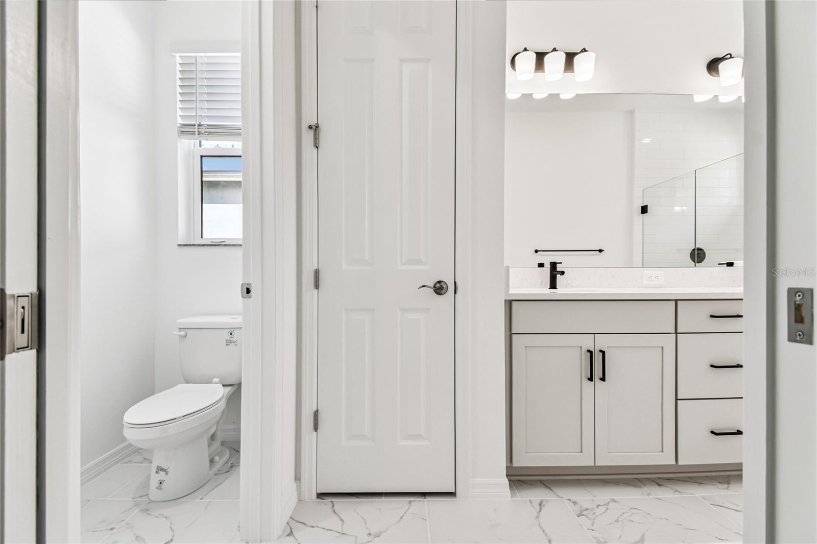 SWEETWATER VILLAS AT LAKEWOOD RANCH - Residential