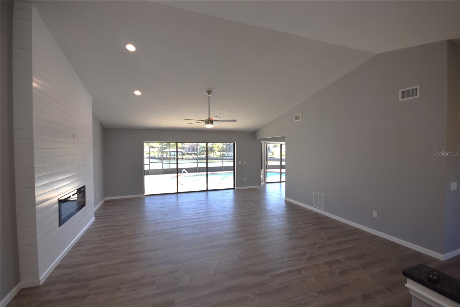 11 CHEYENNE COURT
