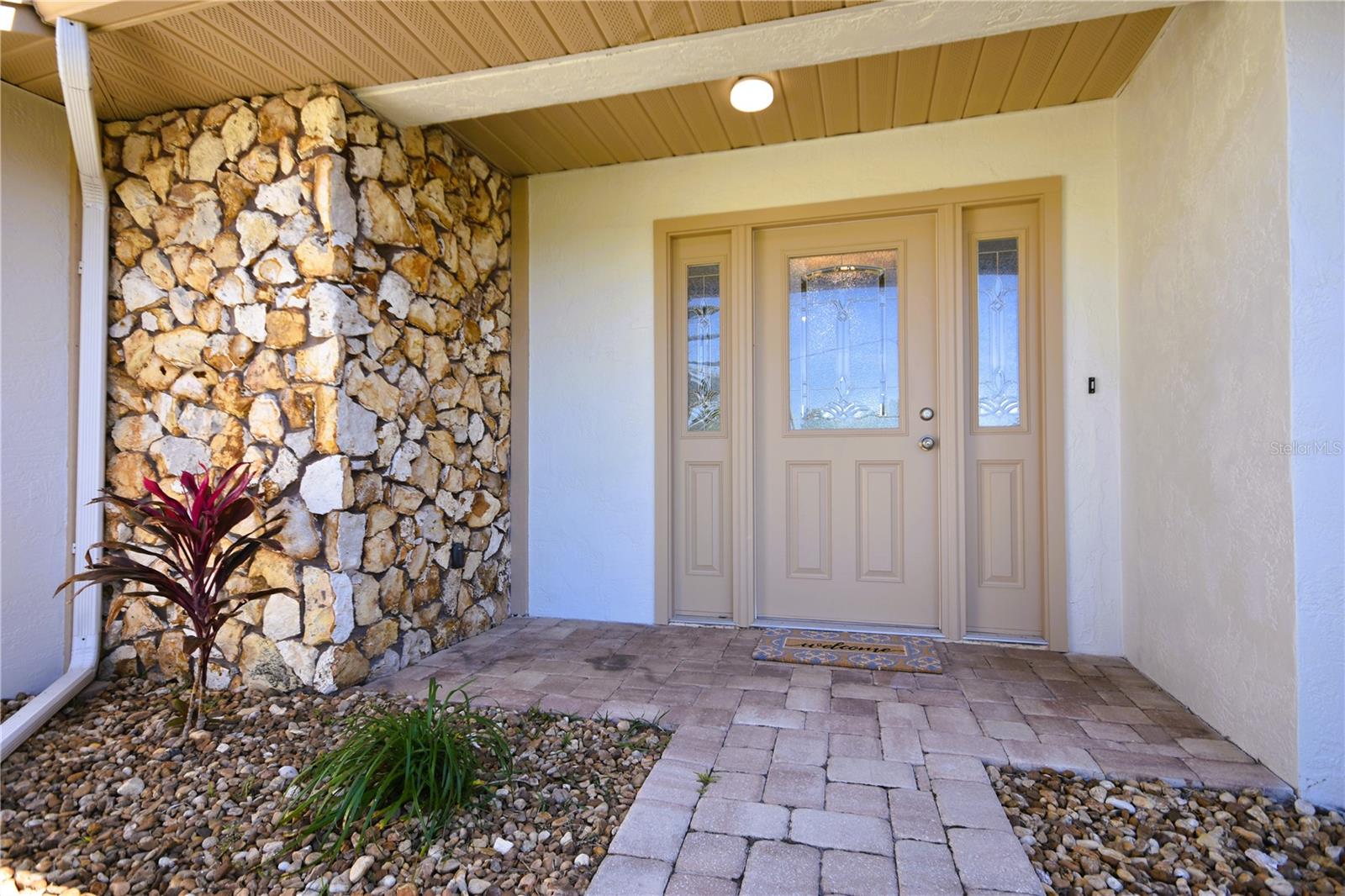 11 CHEYENNE COURT