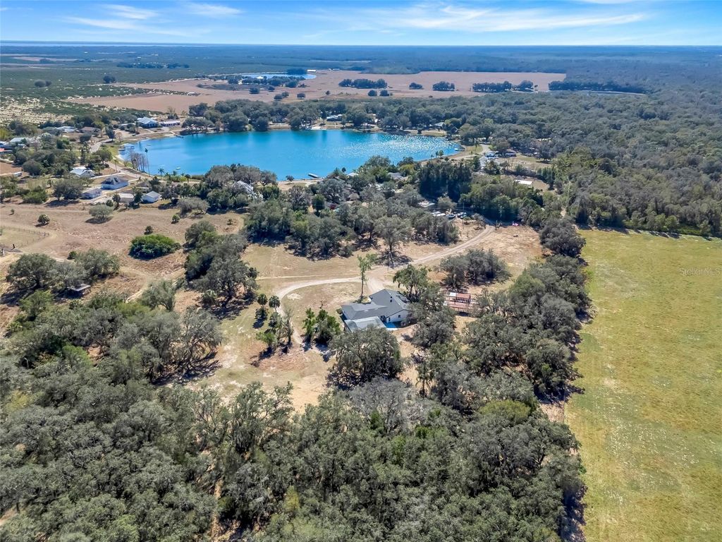 Photo of 828 Saint Anne Shrine Road, Lake Wales, FL 33898 (MLS # TB8468966)