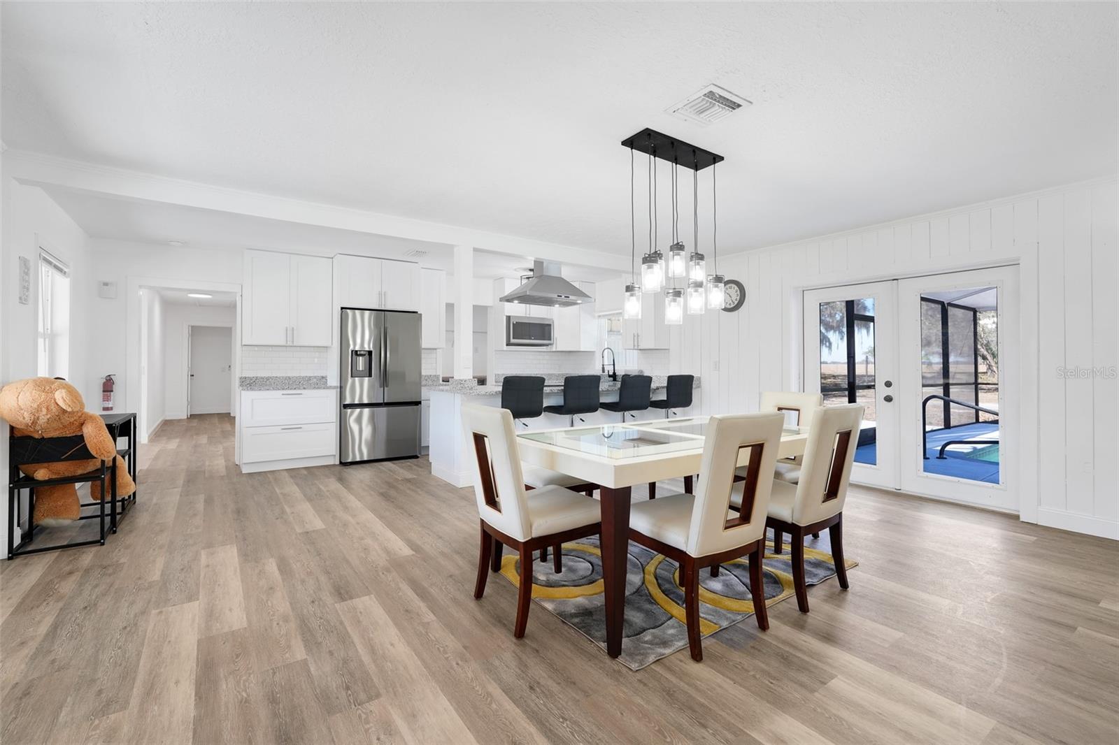 FLORIDA HIGHLAND GROVE - Residential