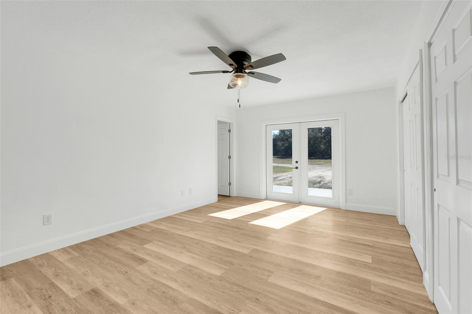 FLORIDA HIGHLAND GROVE - Residential