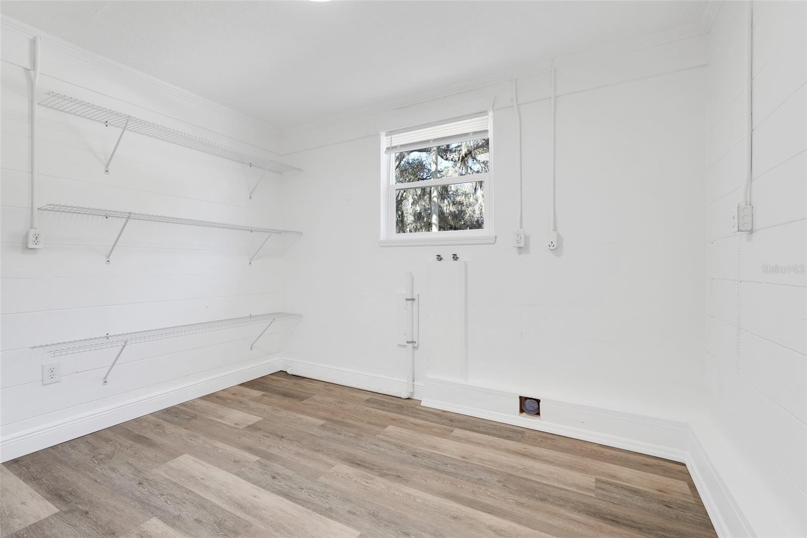 FLORIDA HIGHLAND GROVE - Residential