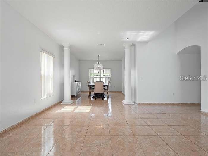 TAMARIND PARKE AT CYPRESS WOODS UNIT 2 - Residential Lease