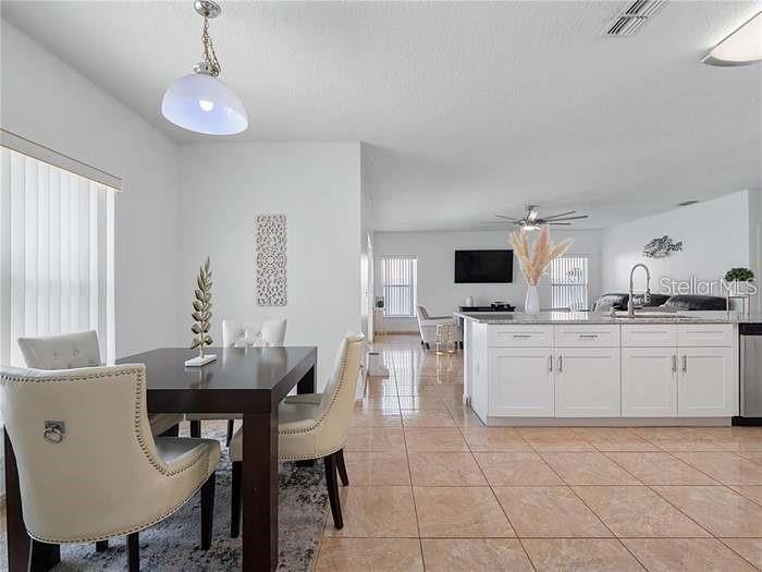 TAMARIND PARKE AT CYPRESS WOODS UNIT 2 - Residential Lease