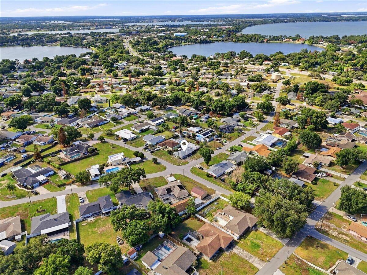 ELOISE WOODS EAST LAKE MARIAM UNIT - Residential