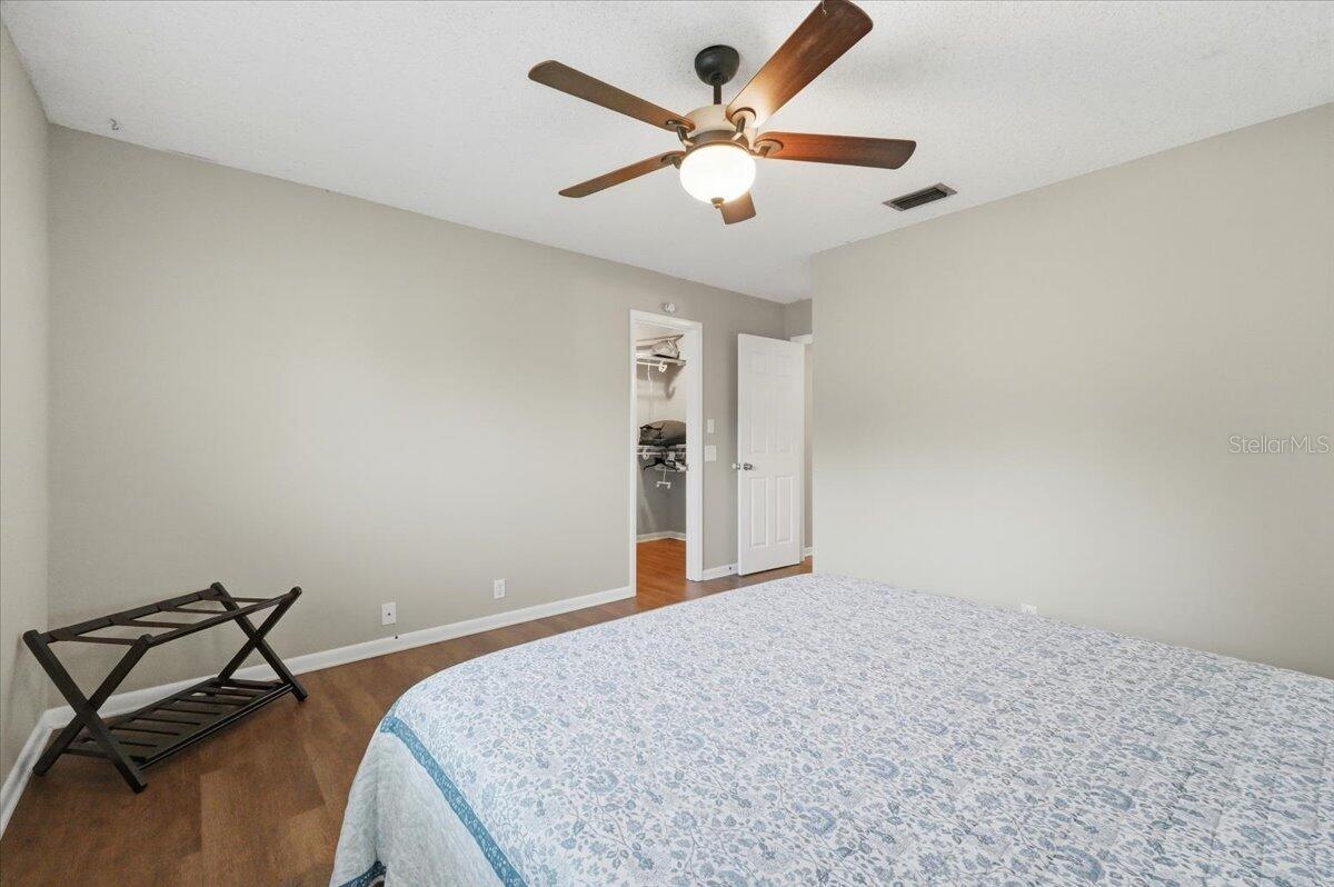 ELOISE WOODS EAST LAKE MARIAM UNIT - Residential