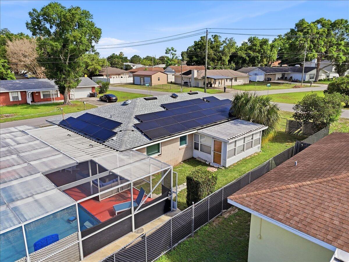 ELOISE WOODS EAST LAKE MARIAM UNIT - Residential