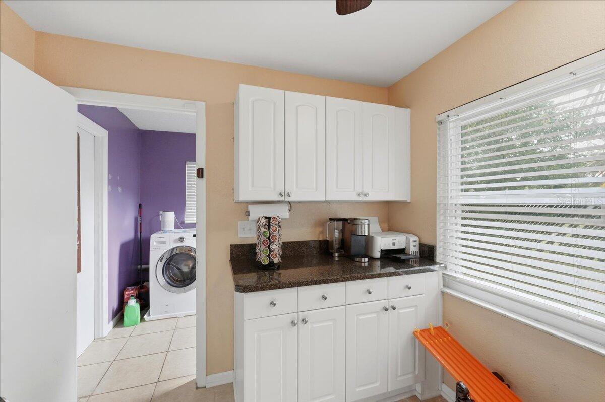ELOISE WOODS EAST LAKE MARIAM UNIT - Residential