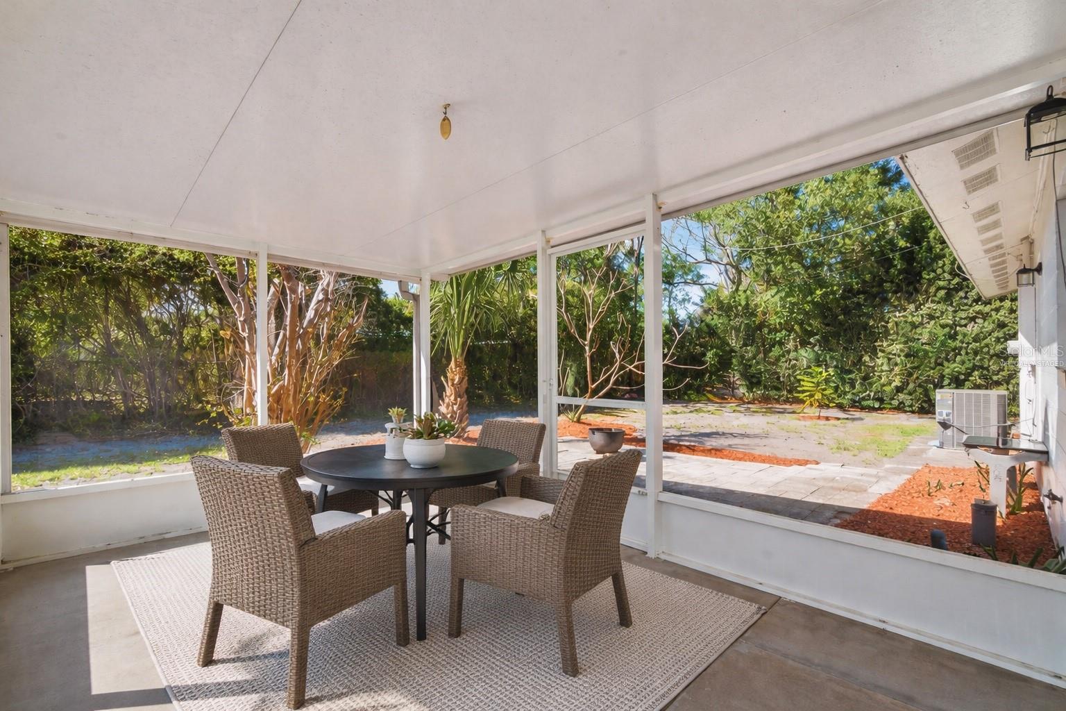 EASTBROOK - Residential