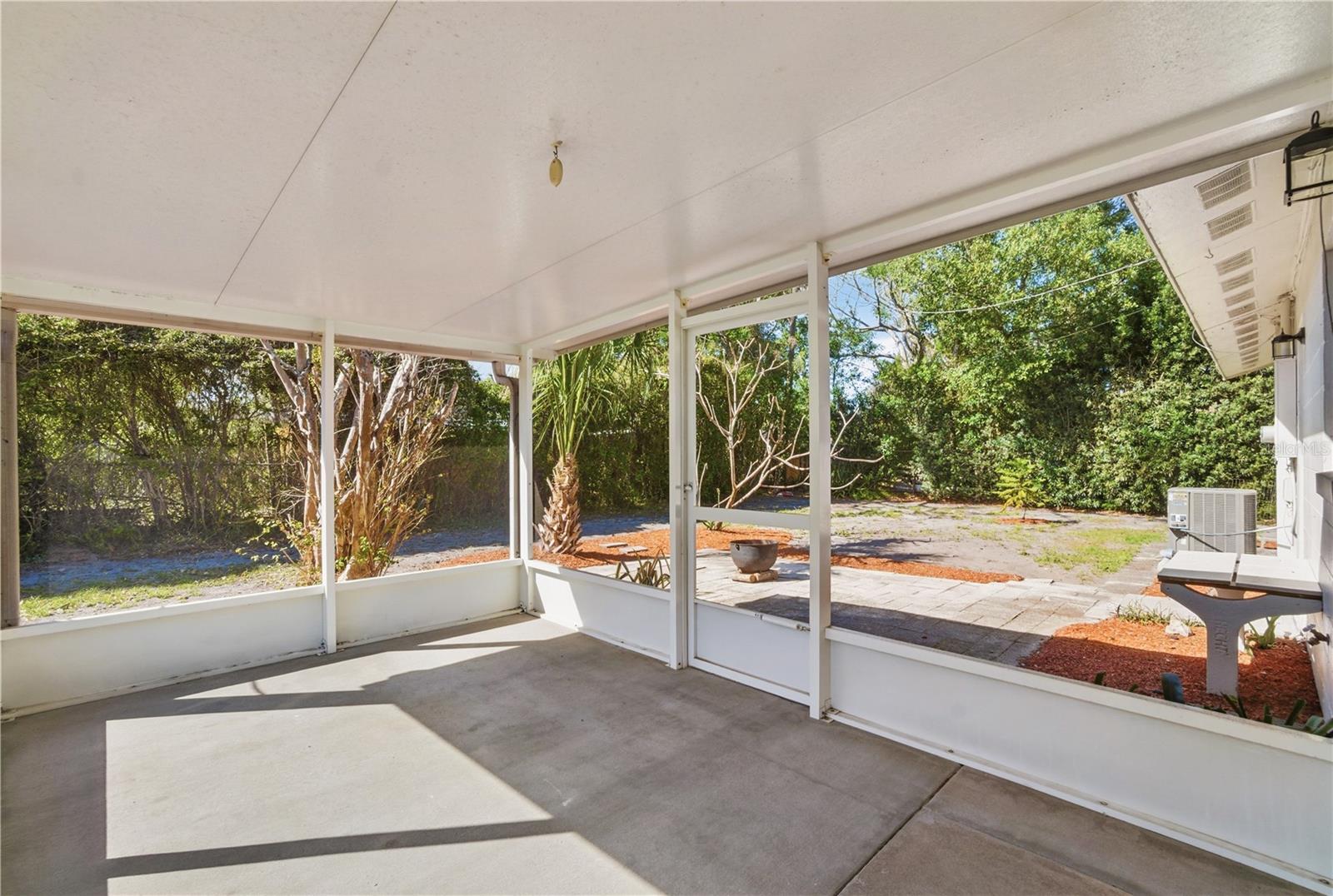 EASTBROOK - Residential