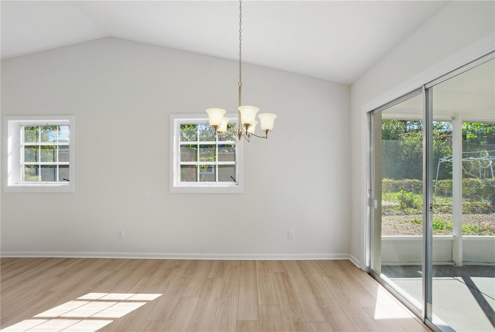 EASTBROOK - Residential