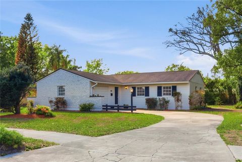 Photo of 989 Eastbrook Blvd, Winter Park, FL 32792 (MLS # O6376456)