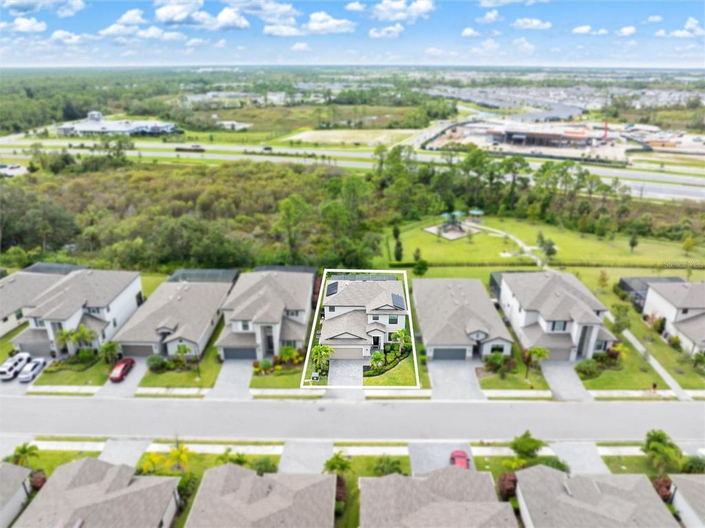 Photo of 11115 Balfour Street, Venice, FL 34293 (MLS # A4664693)