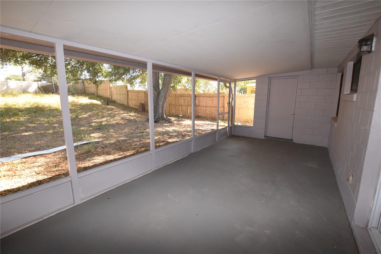 HIAWASSEE LANDINGS - Residential Lease