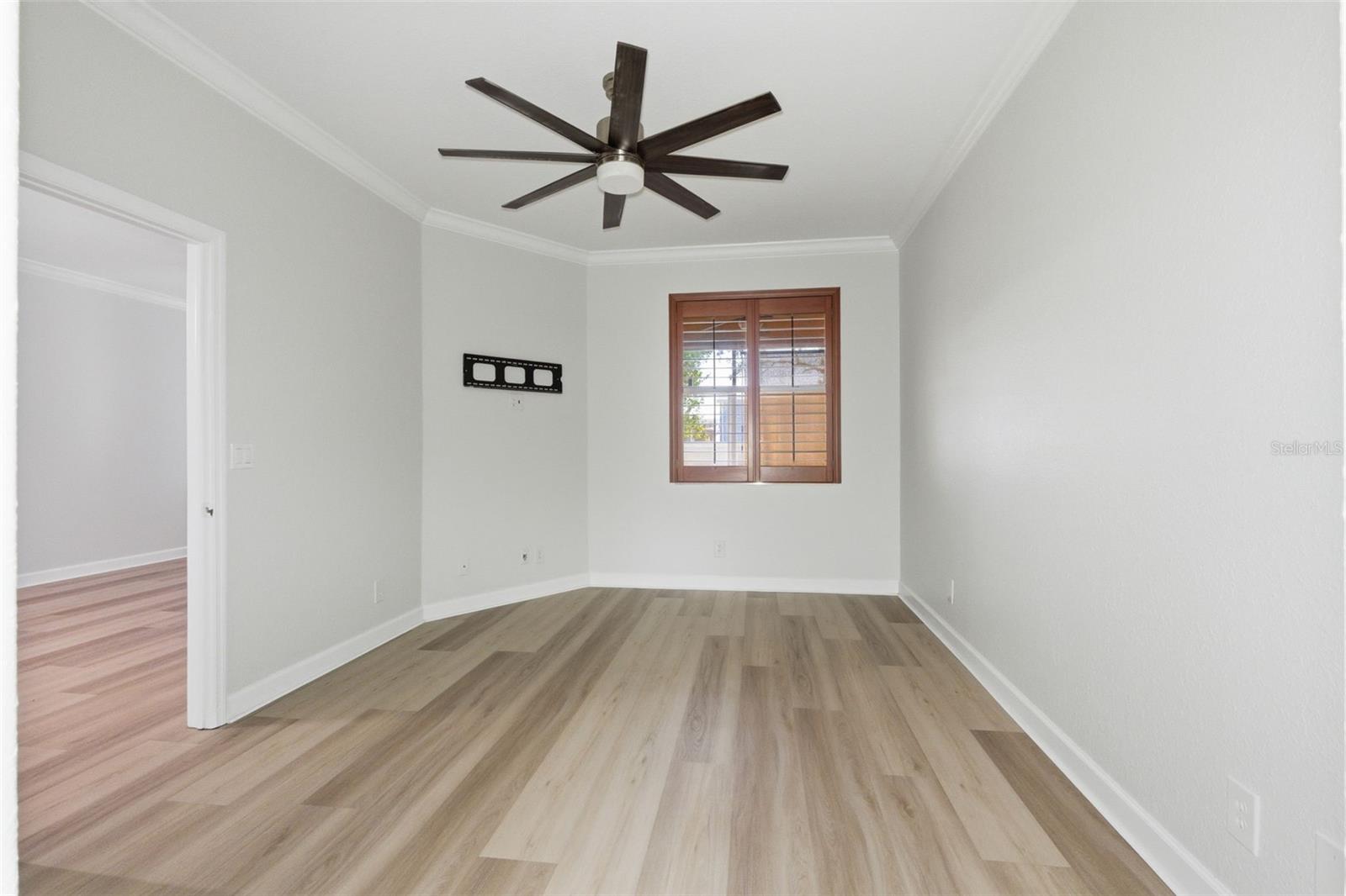 HERITAGE OAKS TWNHMS - Residential