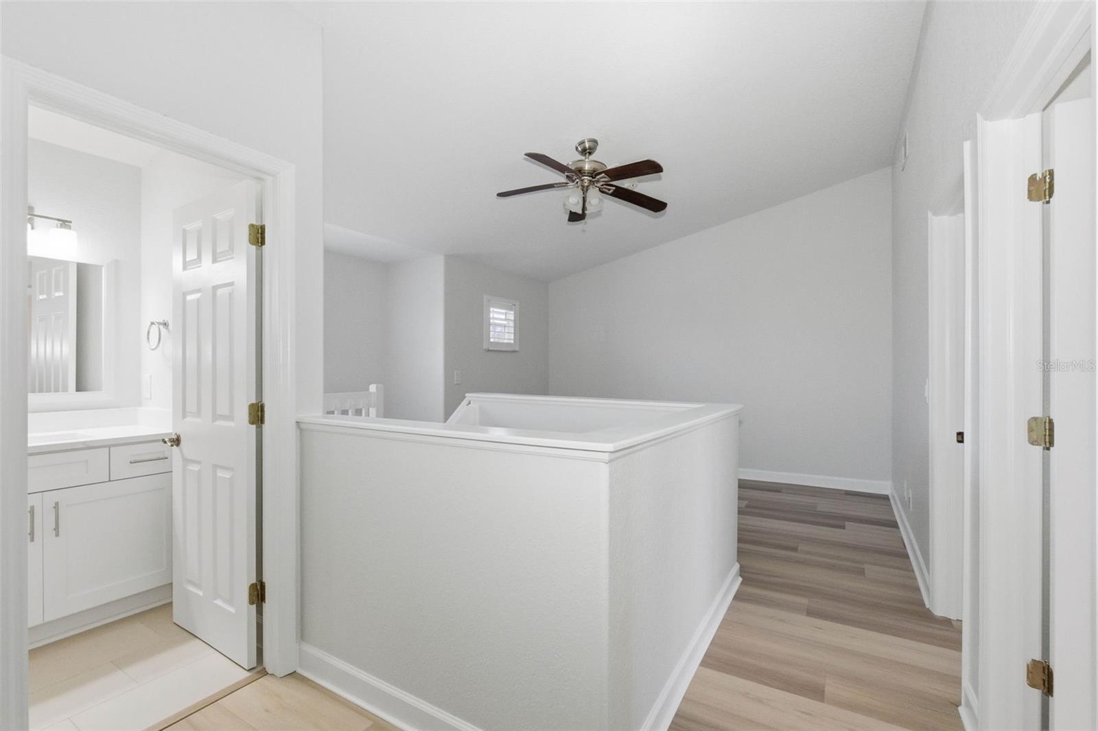 HERITAGE OAKS TWNHMS - Residential