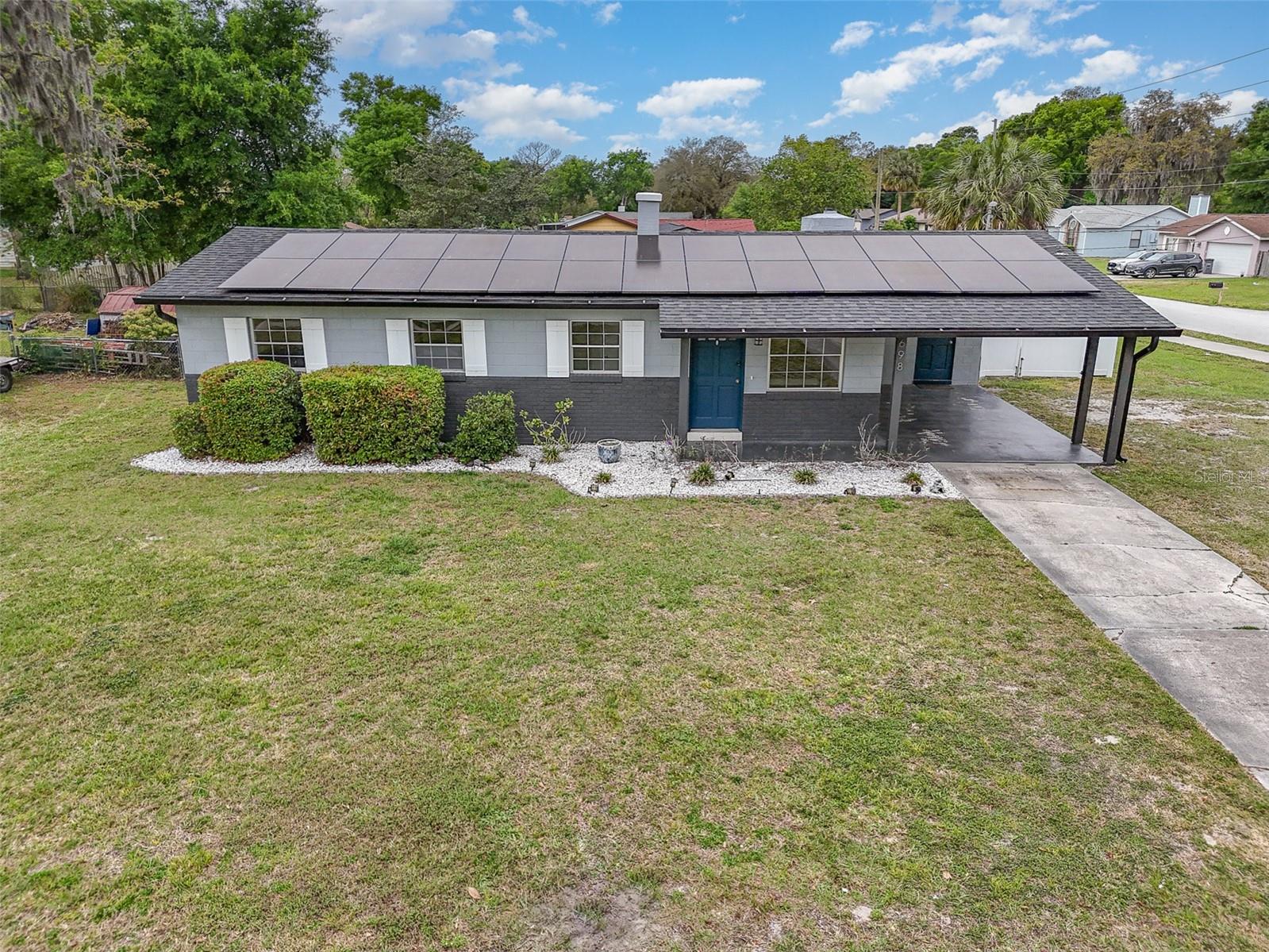 698 DOUGLAS AVENUE