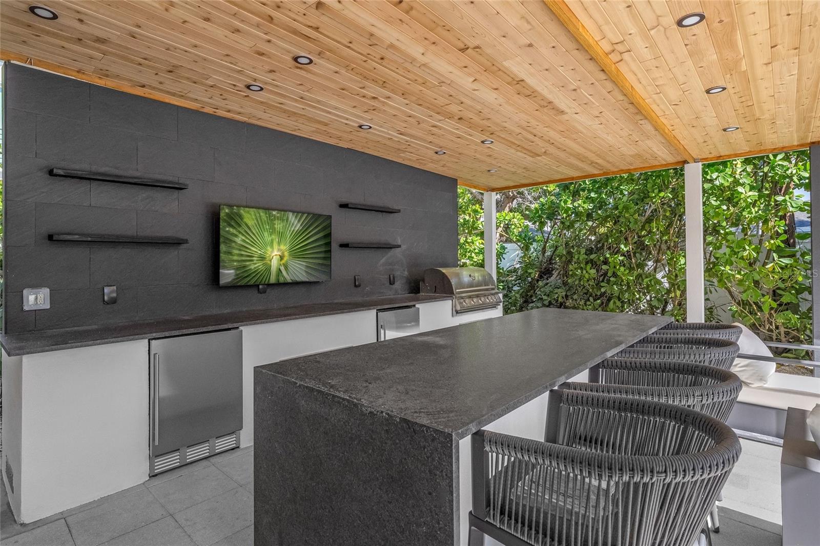 0079 - DESOTO TERRACE - Residential Lease