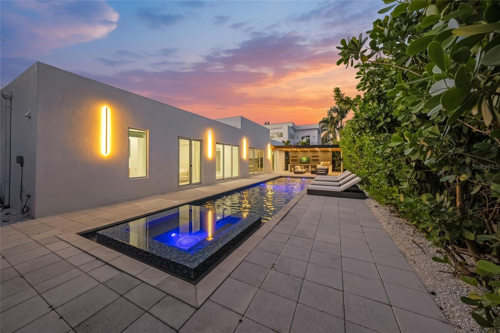 0079 - DESOTO TERRACE - Residential Lease