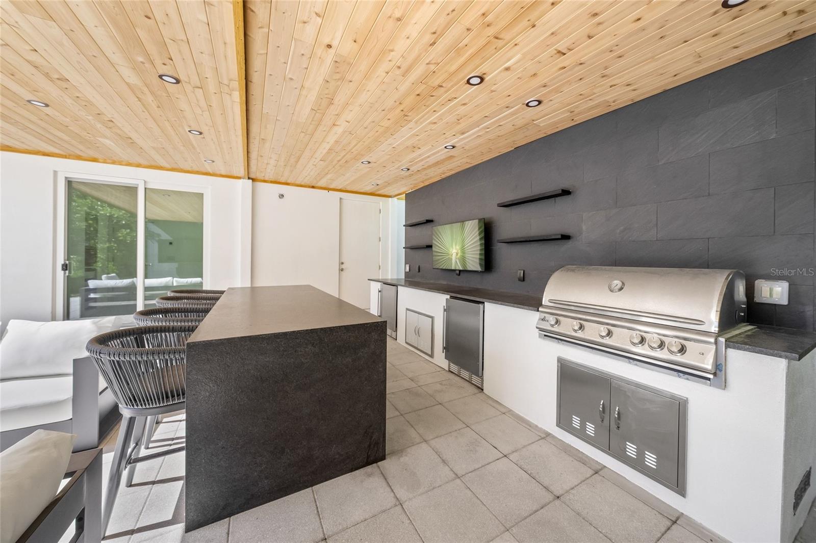 0079 - DESOTO TERRACE - Residential Lease