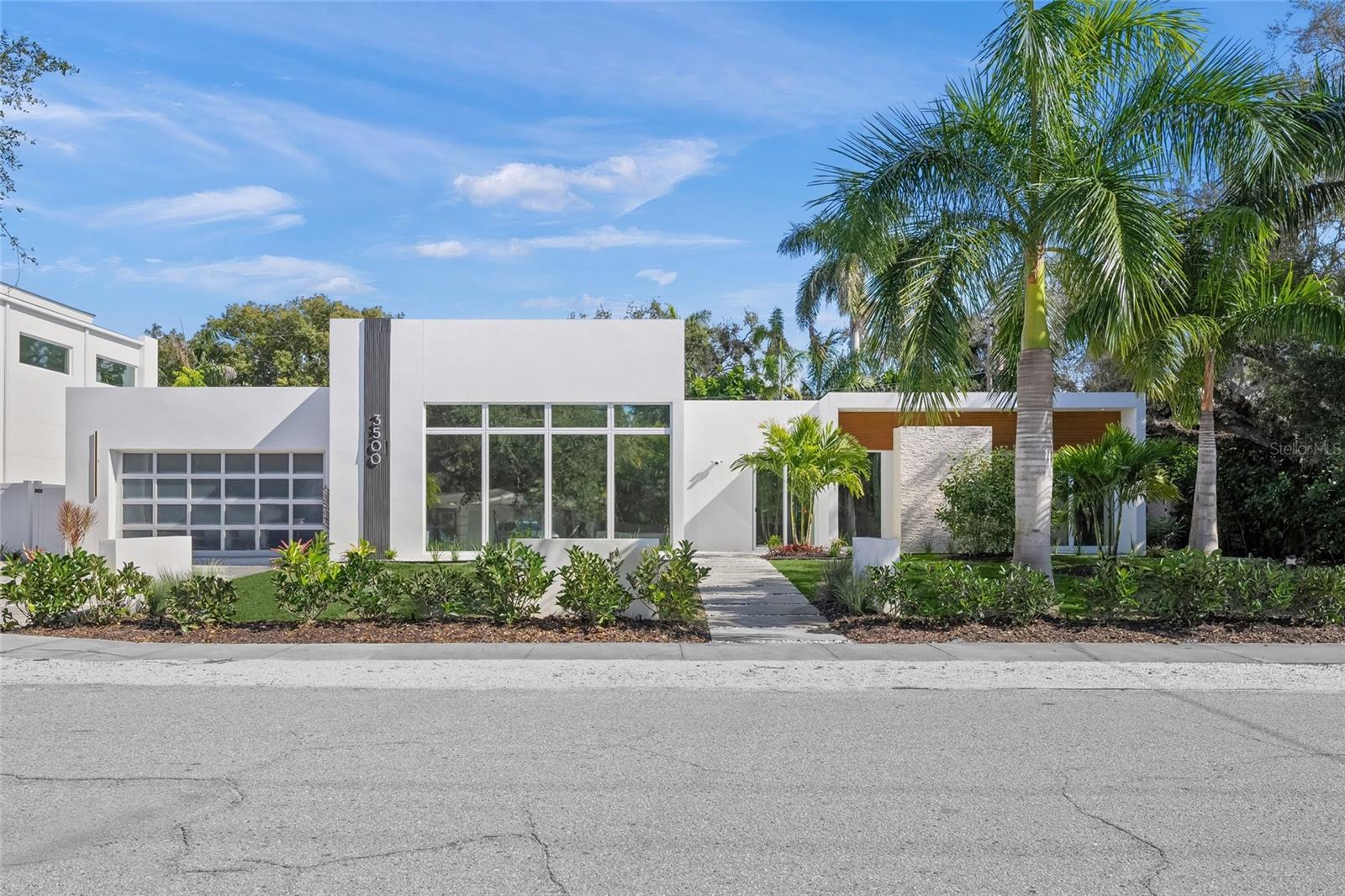 0079 - DESOTO TERRACE - Residential Lease