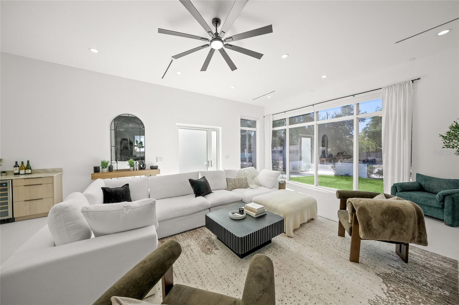 0079 - DESOTO TERRACE - Residential Lease