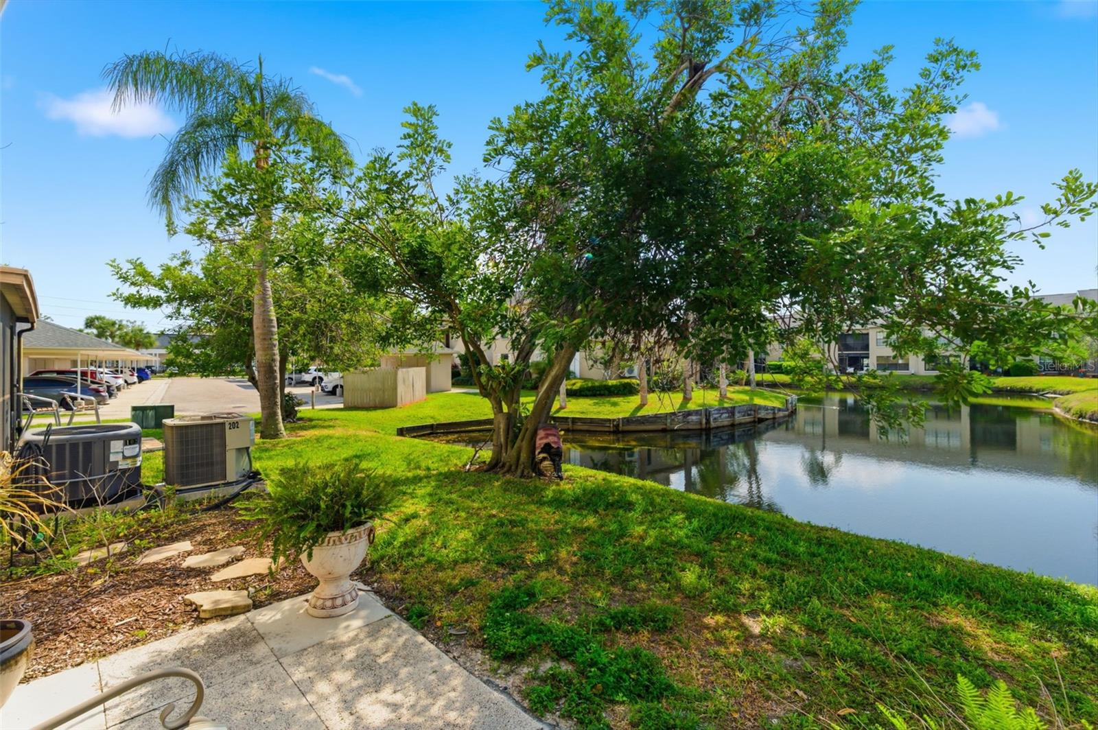 BORDEAUX VILLAGE - Residential