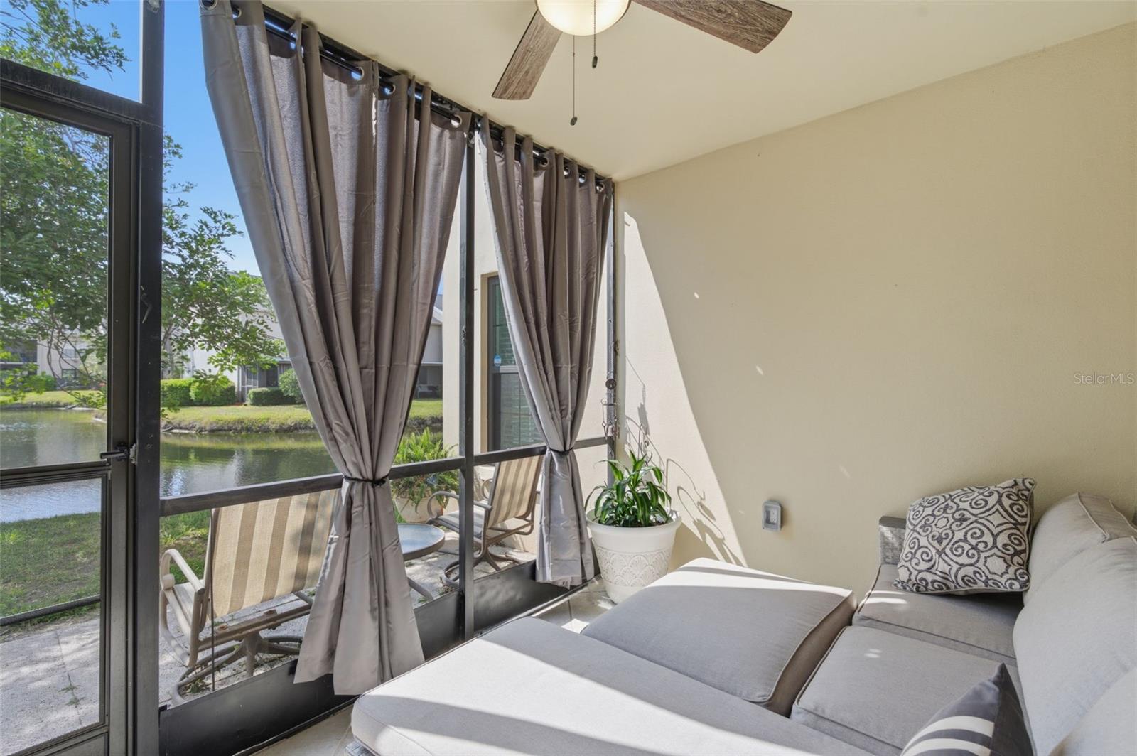 BORDEAUX VILLAGE - Residential