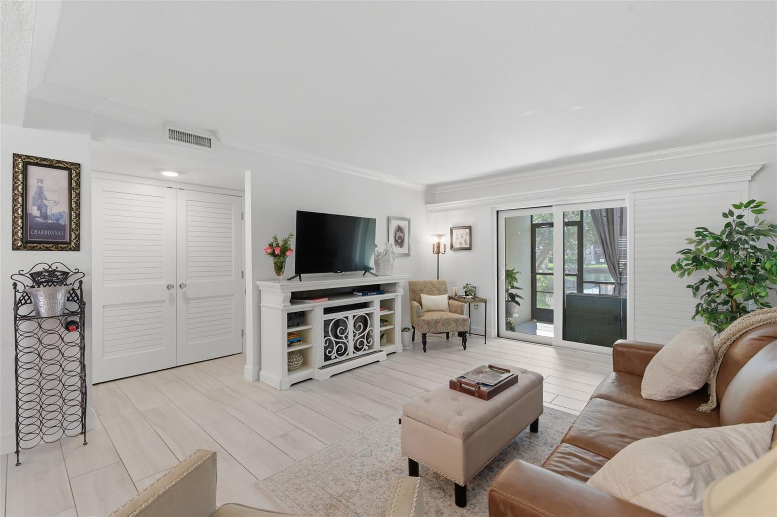 BORDEAUX VILLAGE - Residential