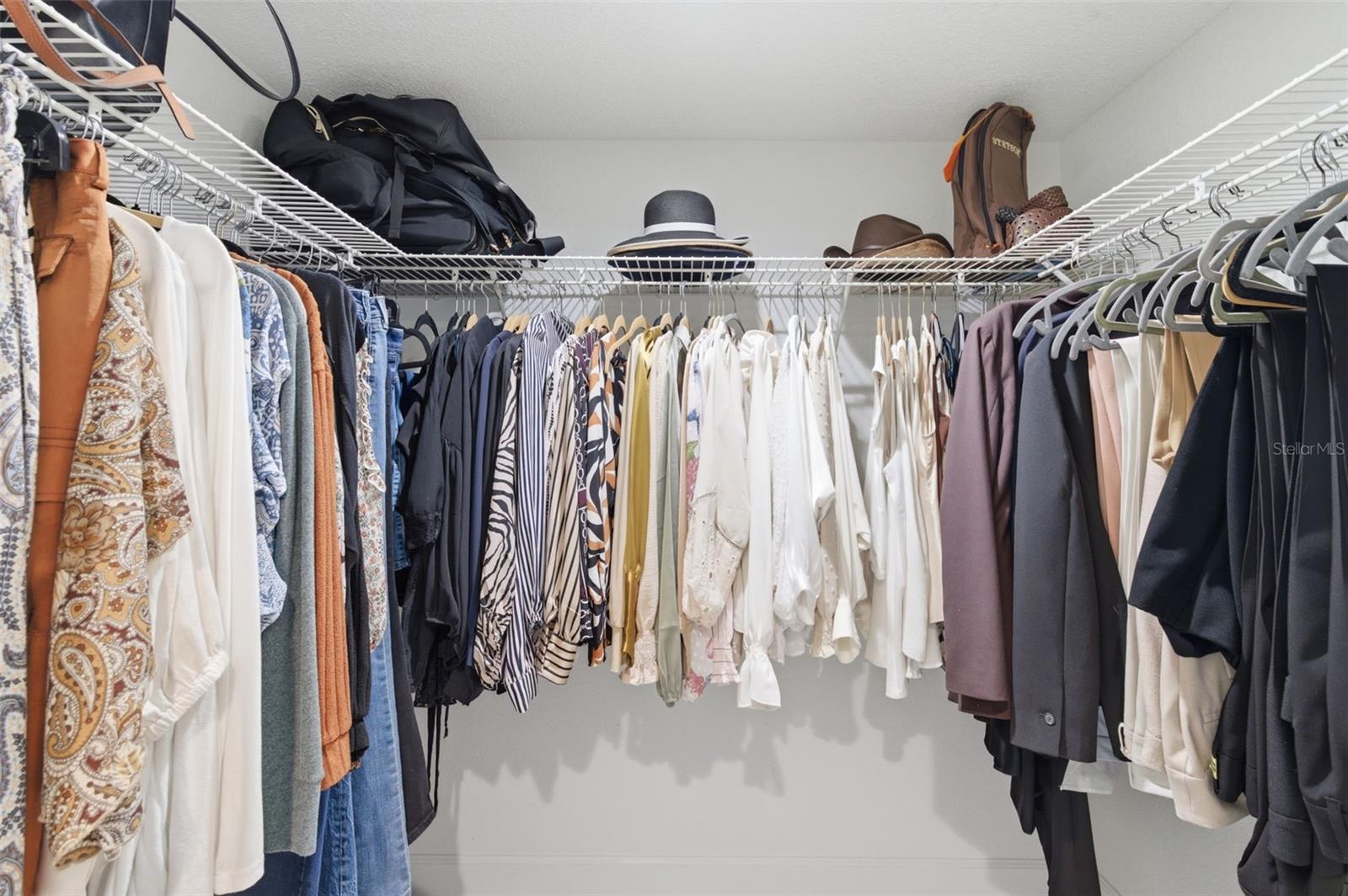 BORDEAUX VILLAGE - Residential