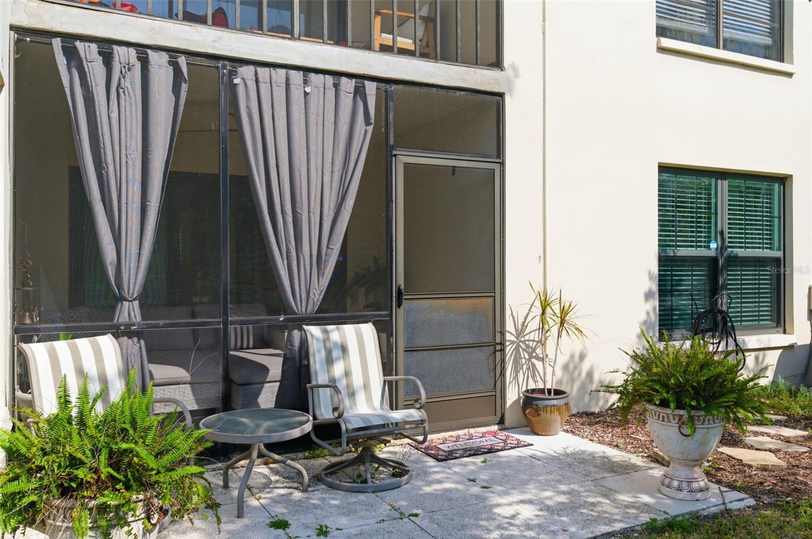 BORDEAUX VILLAGE - Residential