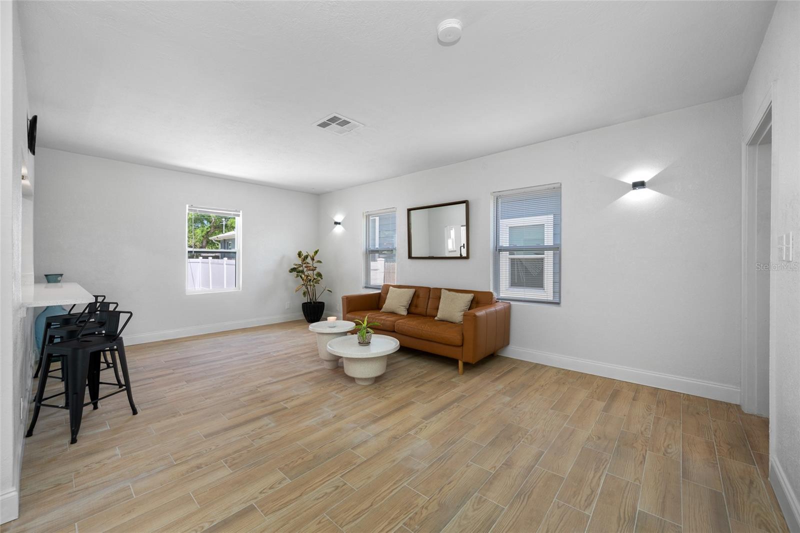 GLENWOOD PARK - Residential