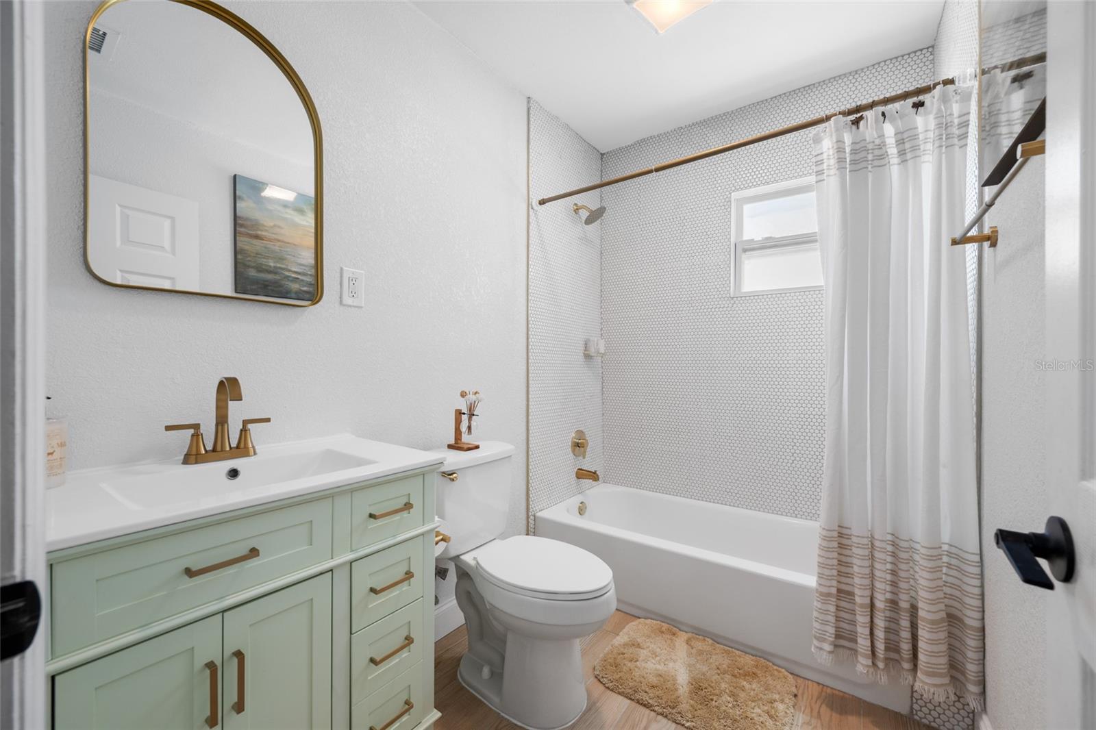 GLENWOOD PARK - Residential