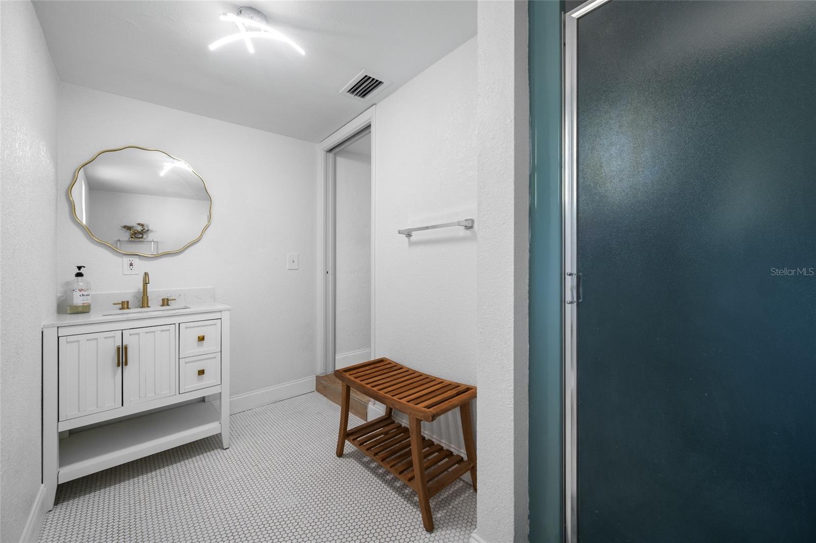 GLENWOOD PARK - Residential