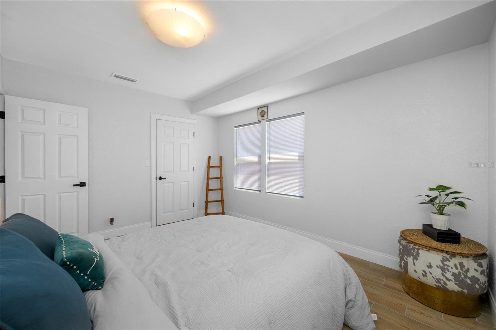 GLENWOOD PARK - Residential