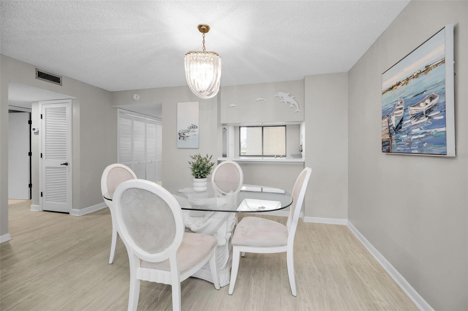 VISTA BAY CONDO I PH I - Residential