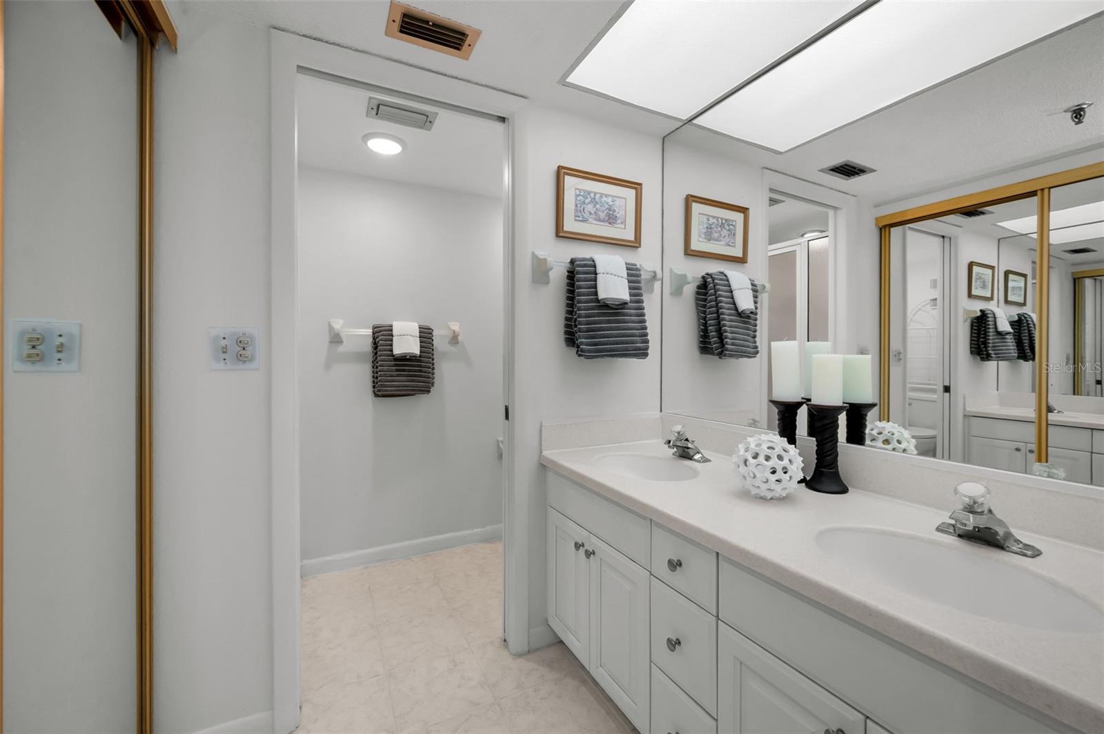 VISTA BAY CONDO I PH I - Residential