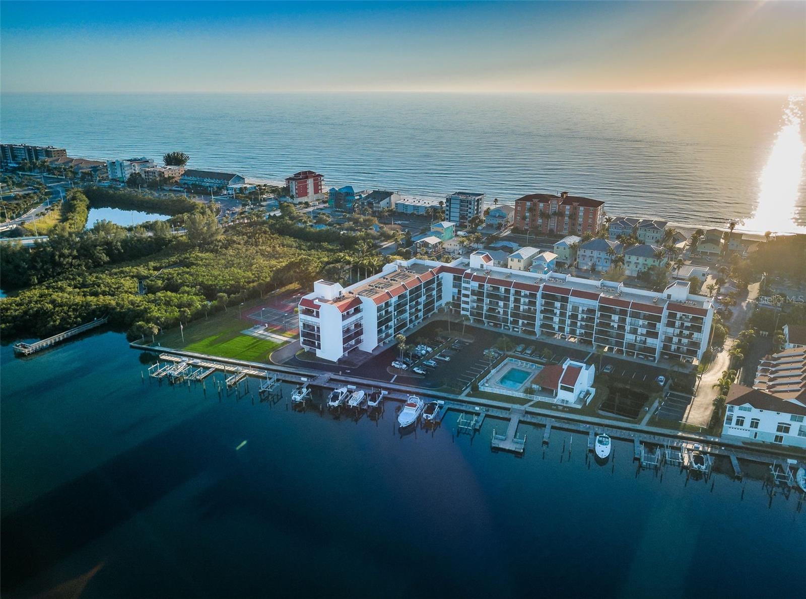 VISTA BAY CONDO I PH I - Residential