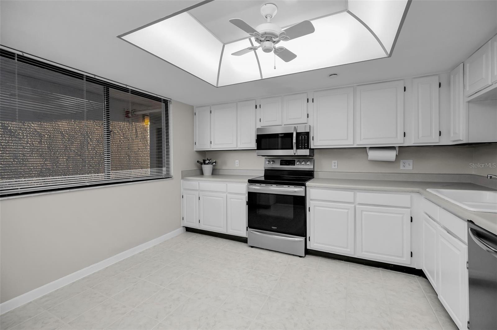 VISTA BAY CONDO I PH I - Residential