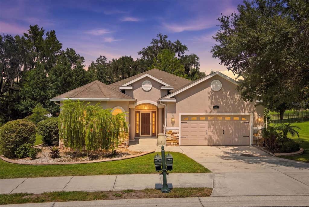Photo of 3803 SE 6th Avenue, Ocala, FL 34480 (MLS # G5116048)