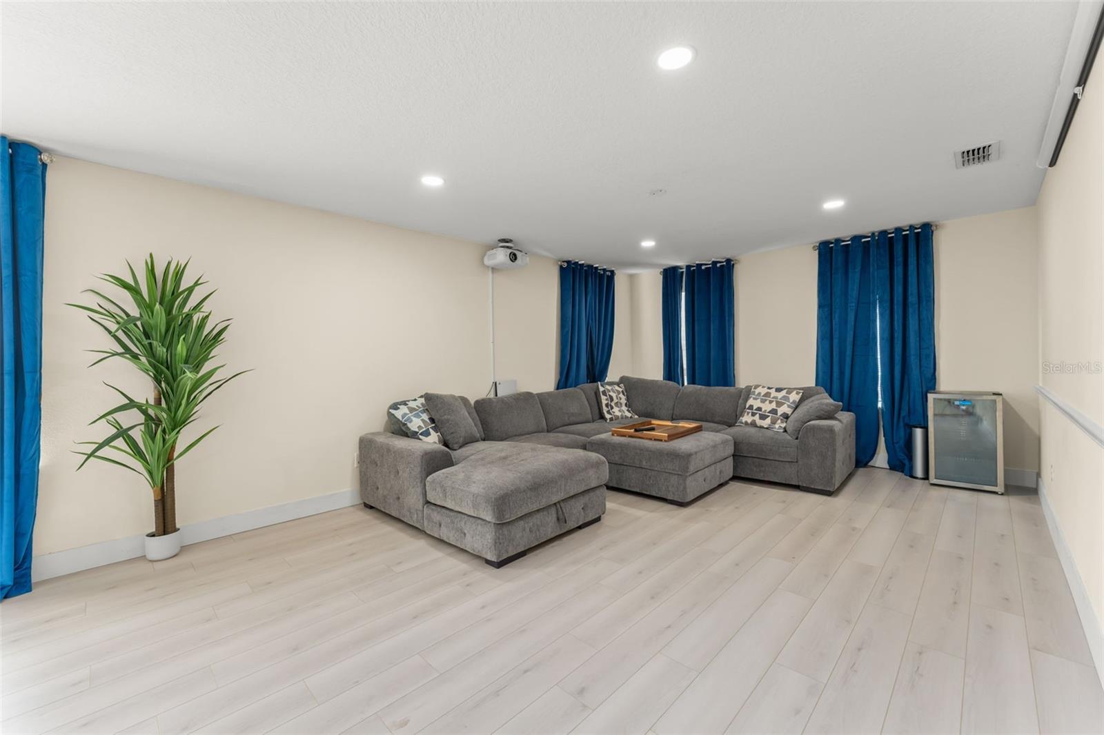 COUNTRYWALK UN #4 & #5 PH 1&2 - Residential