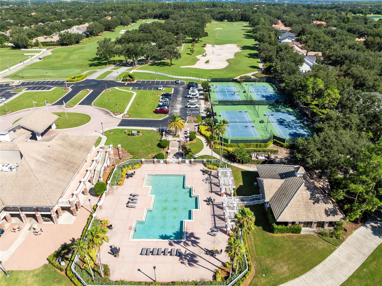 KEENES POINTE - Land