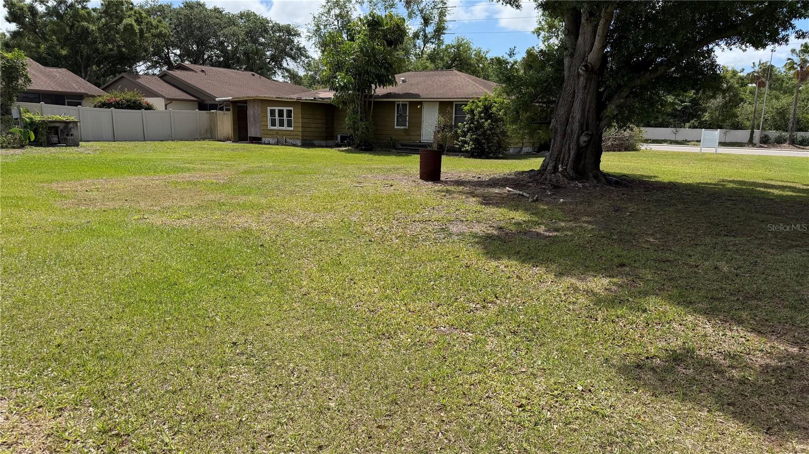 4611 FRUITVILLE ROAD