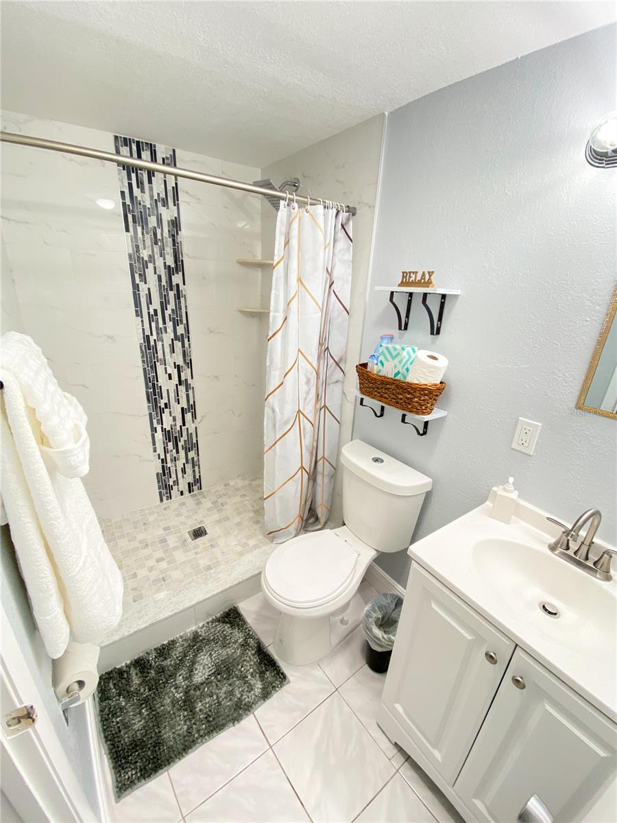 BYARS HEIGHTS RESUB OF BLK 5 - Residential