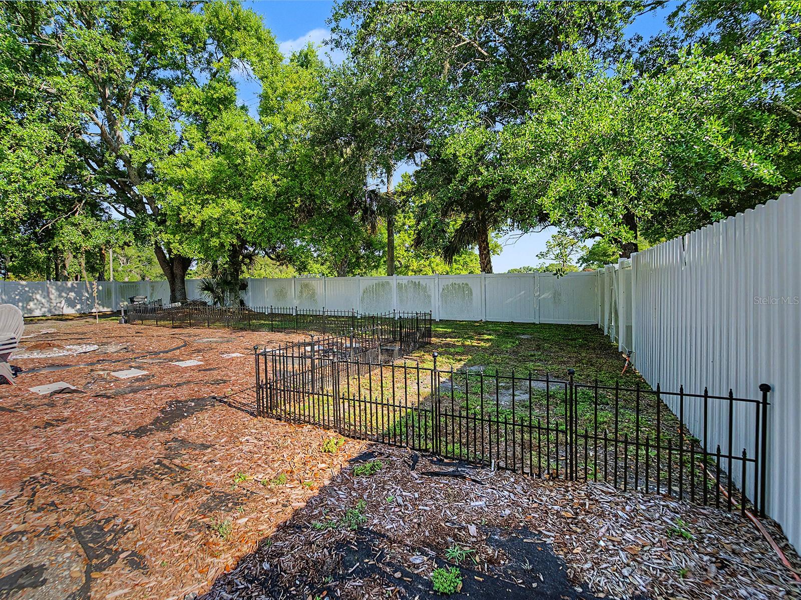 BYARS HEIGHTS RESUB OF BLK 5 - Residential