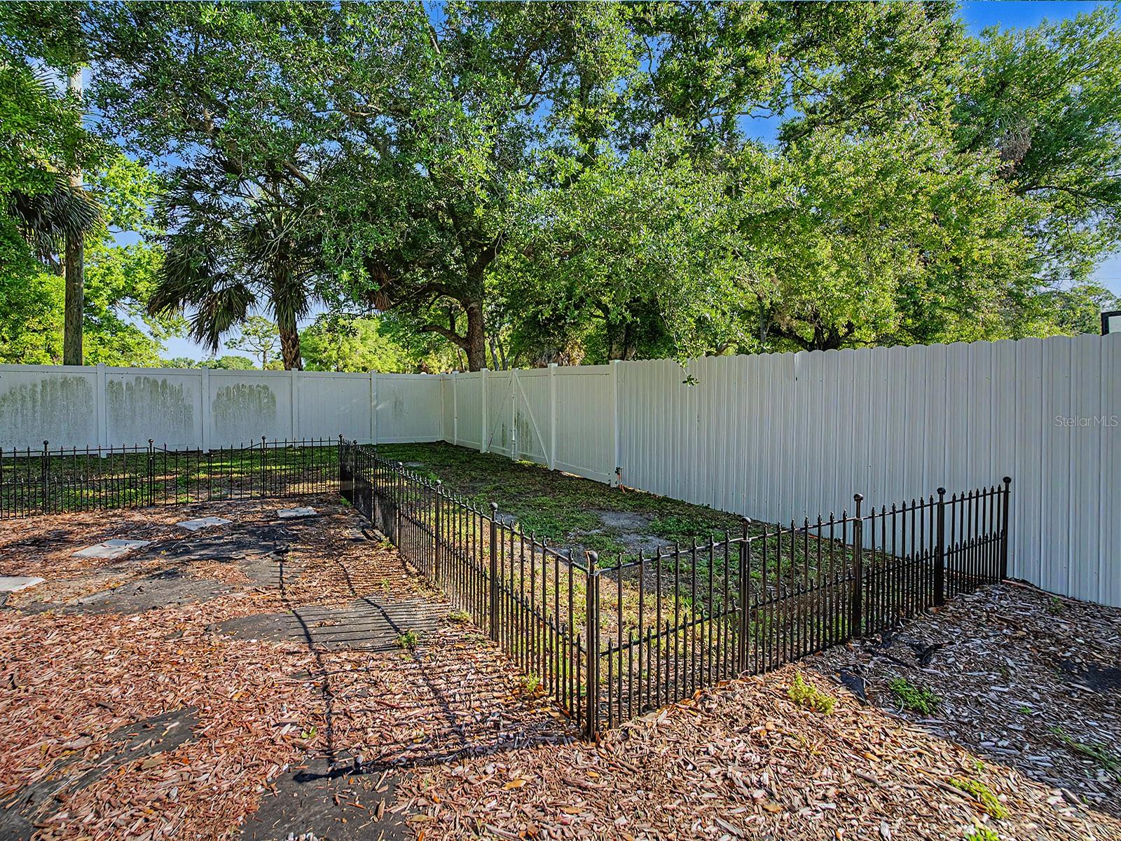 BYARS HEIGHTS RESUB OF BLK 5 - Residential