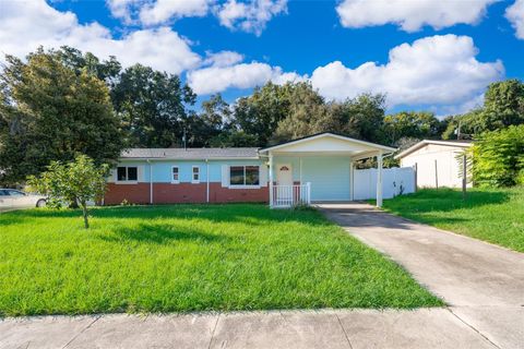 Photo of 3024 Sutton Drive, Orlando, FL 32810 (MLS # O6300569) Photo of 3024 Sutton Drive, Orlando, FL 32810 (MLS # O6300569)